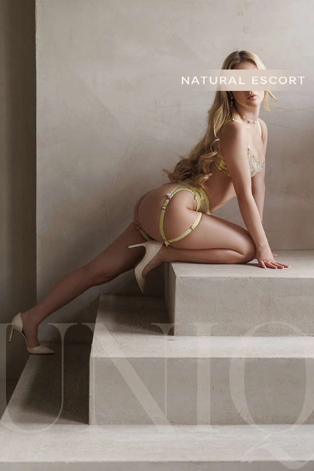 Daphne - Photo 67